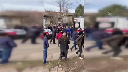 ŞANLIURFA - Okul çıkışı otomobilin çarptığı 11 öğrenci yaralandı