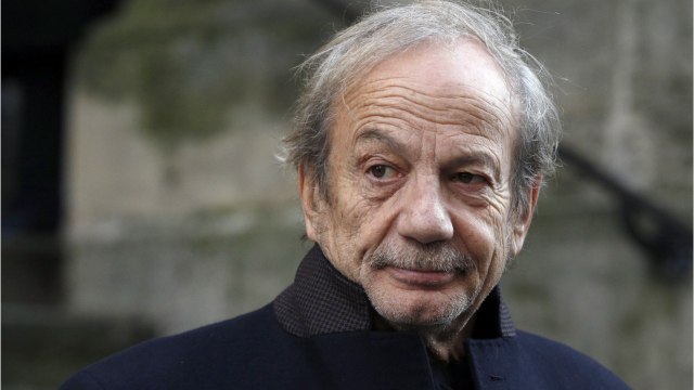 FEMME ACTUELLE - Covid-19 : Patrick Chesnais pousse un coup de gueule contre les manifestants anti-pass sanitaire