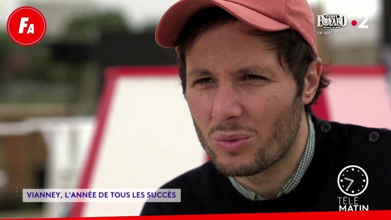 FEMME ACTUELLE - Vianney sans tabou concernant sa foi : comment la religion l'aide à garder les pieds sur Terre