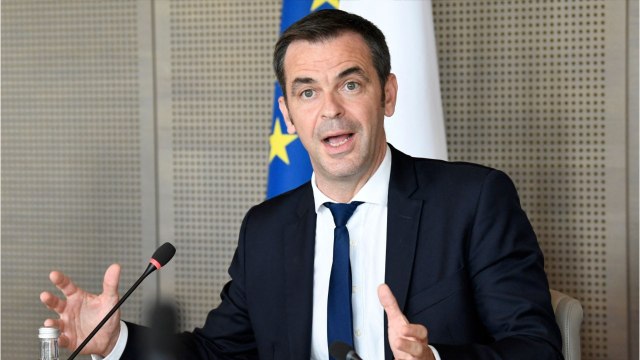 FEMME ACTUELLE - Olivier Véran inquiet par la crise sanitaire : Il va se passer la même chose que l’été dernier