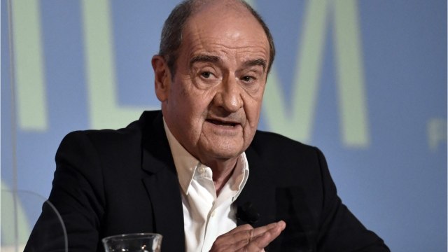 FEMME ACTUELLE - Pierre Lescure évoque sa belle histoire d'amour avec son ex Catherine Deneuve