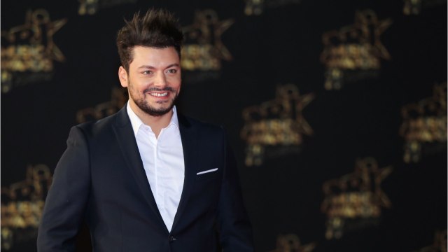 FEMME ACTUELLE - Kev Adams fête ses 30 ans en s’affichant avec un sacré coup de vieux