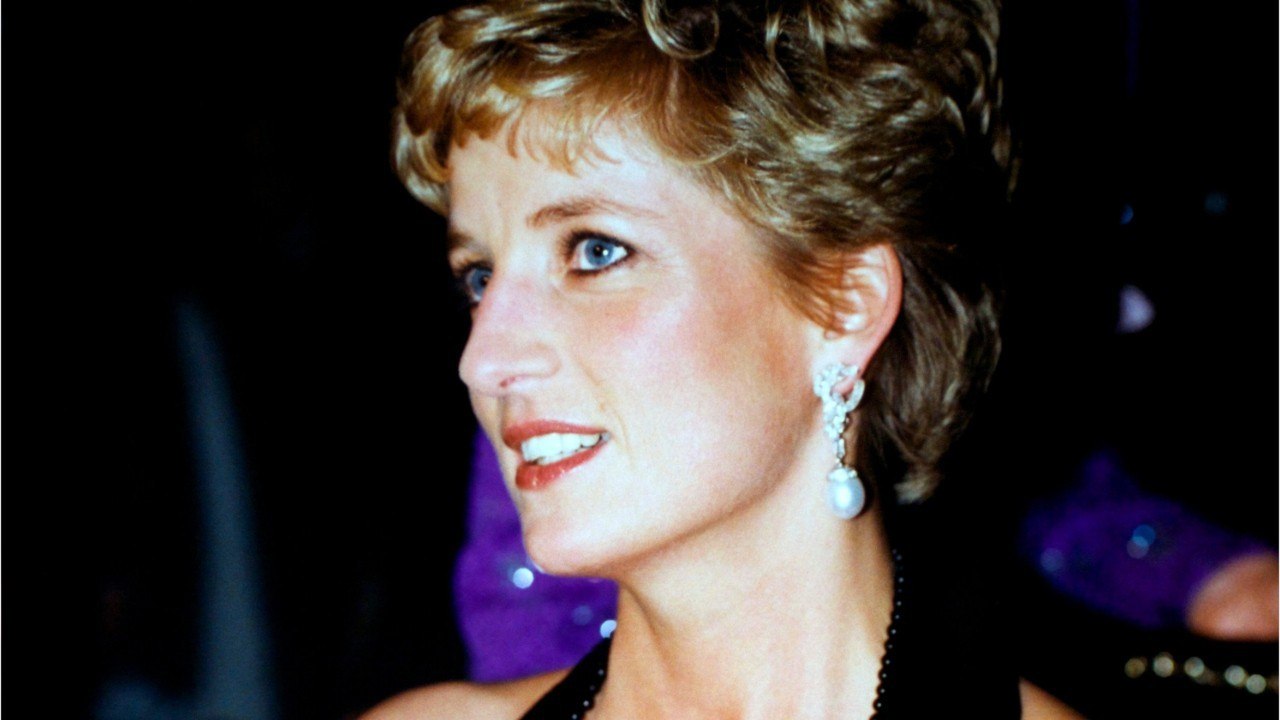 FEMME ACTUELLE - Lady Diana : cette folle rumeur qui courrait à son sujet après sa mort