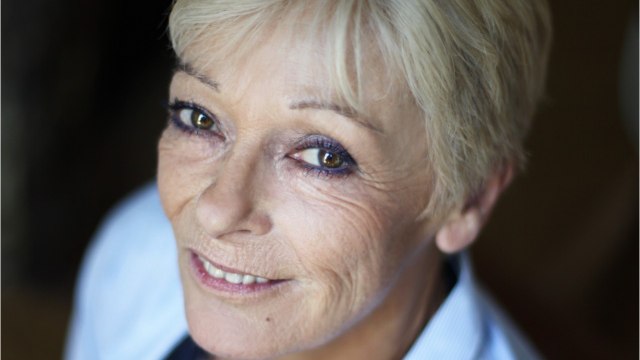 FEMME ACTUELLE: INTERVIEW - Françoise Bourdin: Les femme aussi ont des histoires d’amour hors mariage !
