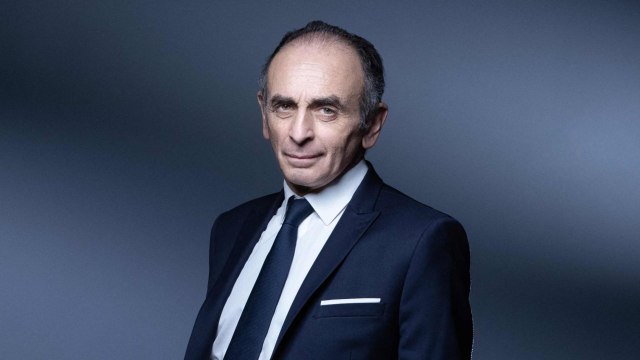 FEMME ACTUELLE - Emmanuel Macron “a ce qu’il mérite” : l’avis (radical) d’Eric Zemmour sur la gifle au Président
