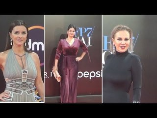 إطلالات الفنانين في افتتاح القاهرة السينمائي وختامه