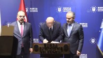 Son dakika haberi: İçişleri Bakanı Soylu, Büyükşehir Belediyesini ziyaret etti