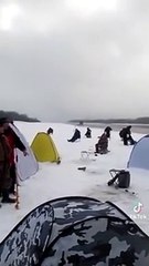 Une partie de pêche très risquée