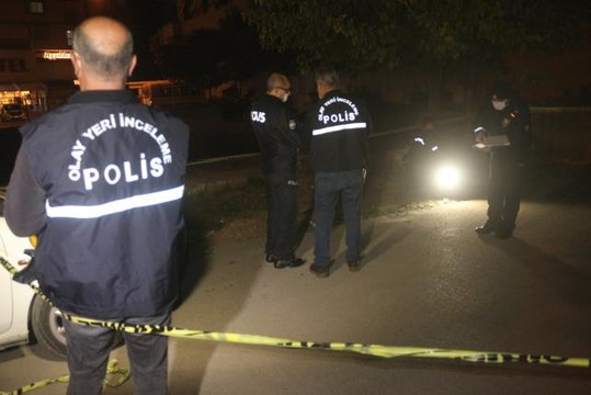 Son dakika haberleri | Adana'da sokakta silahlı saldırıya uğrayan kadın yaralandı