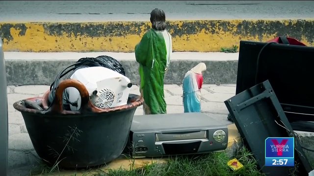 Pide ayuda para pagar gastos funerarios de sus hijos, víctimas de explosión en Xochimehuacan