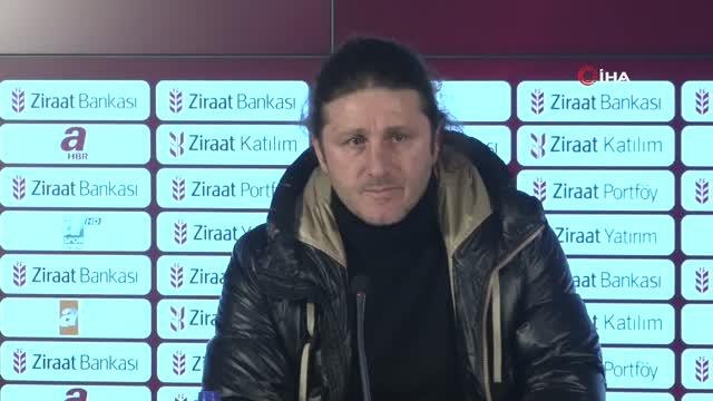 Fatih Tekke: Kalecimizin çok ciddi bir performansı vardı Denizlispor Teknik Direktörü Fatih Tekke: Camia açısından çok önemli bir maç oldu