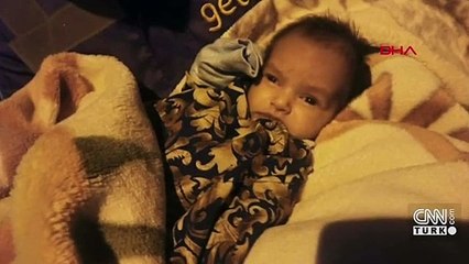 Çantaya koyulan 3 haftalık bebek, sokağa terk edildi