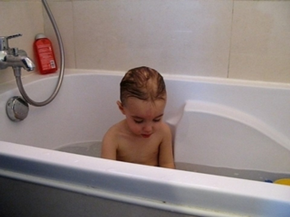 surpris dans le bain