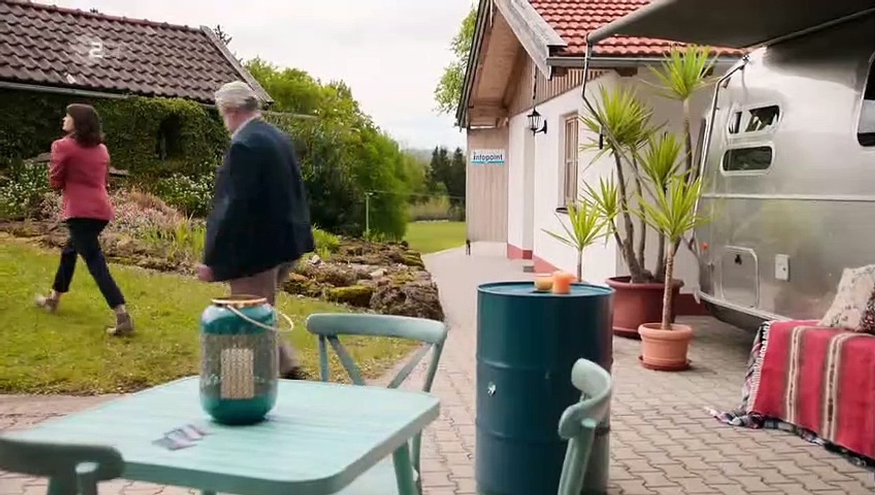 Die Rosenheim-Cops (497) Staffel 21 Folge 15 - Krieg der Sterne