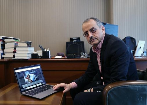 Star Gazetesi Genel Yayın Yönetmeni Nuh Albayrak, AA'nın Yılın Fotoğrafları oylamasına katıldı