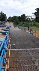 Suasana jembatan Rumambe 1 Desa Anggadita Karawang