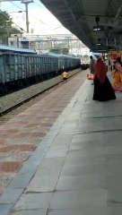 खतरनाक  रेल एक्सीडेंट एक की मौत ||