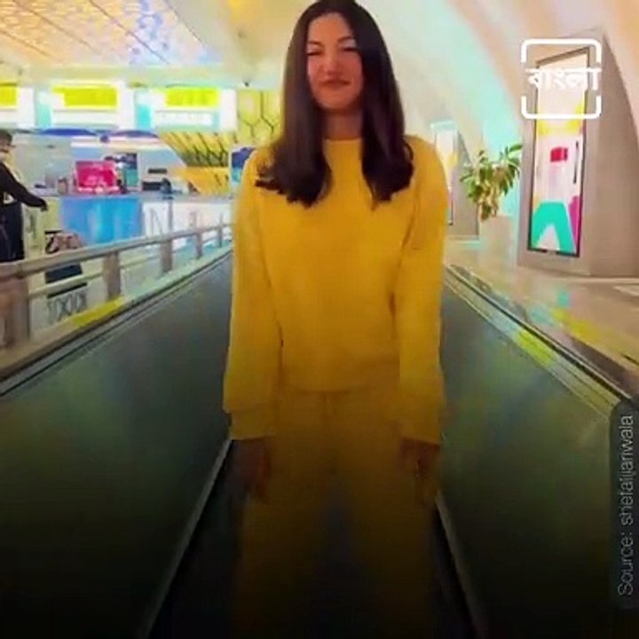 Bollywood And TV Stars Show Their Moves At Airport