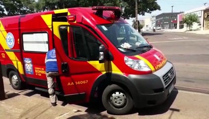 Mulher é atropelada por motocicleta na Rua Jacarezinho, em Cascavel