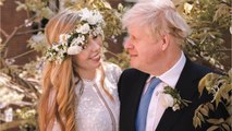 FEMME ACTUELLE - Boris Johnson marié à Carrie Symonds : ces deux détails sur leurs photos qui ont troublé l'Angleterre