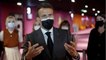 FEMME ACTUELLE - Emmanuel Macron fête la réouverture des terrasses avec un verre  : cette drôle de vidéo du Président