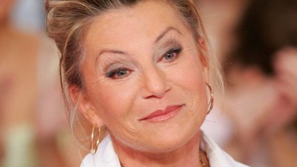 FEMME ACTUELLE - Sheila revient sur le jour où un proche à lancé la rumeur sur sa transidentité