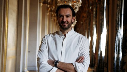 FEMME ACTUELLE - Cyril Lignac : enjoué, il annonce une bonne nouvelle à ses fans