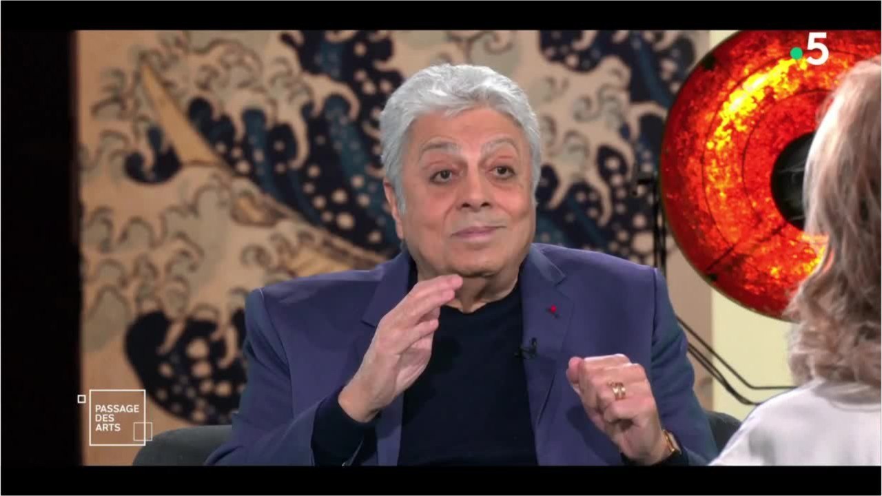 FEMME ACTUELLE - Enrico Macias raconte les coulisses du dernier concert d'Edith Piaf : "Elle n'arrivait plus à marcher"