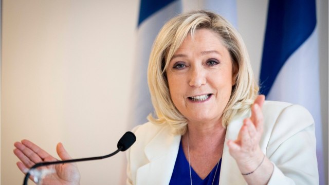 FEMME ACTUELLE - Ça lui a pas réussi : Marine Le Pen clashe violemment Diam's et ses choix de vie