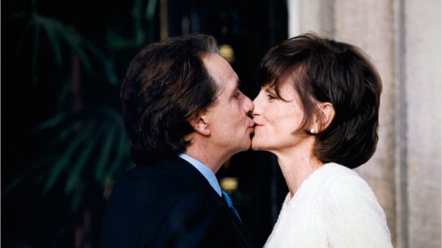 FEMME ACTUELLE - Michel Sardou pas facile à vivre : les rares confidences de sa femme Anne-Marie Périer