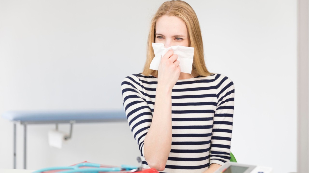 Le port du masque est-il efficace aussi contre les allergies ? : Femme  Actuelle Le MAG