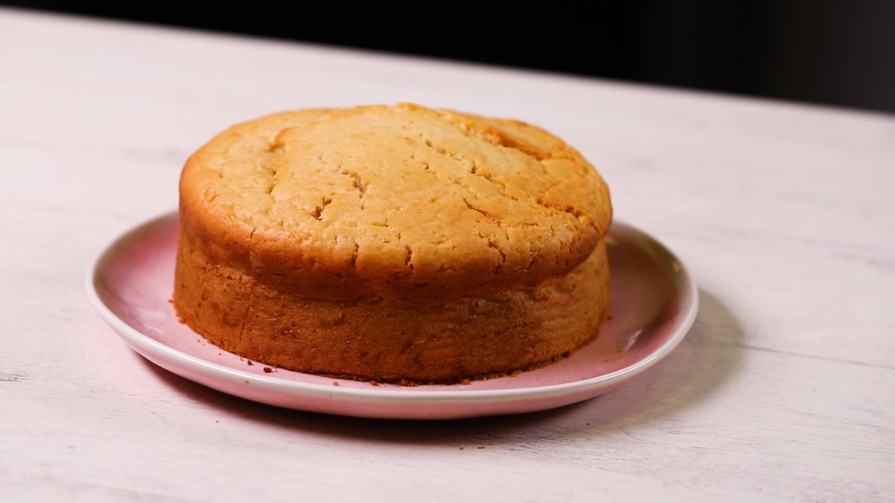 CUISINE ACTUELLE - La recette de la génoise express sans oeuf et sans fouetter