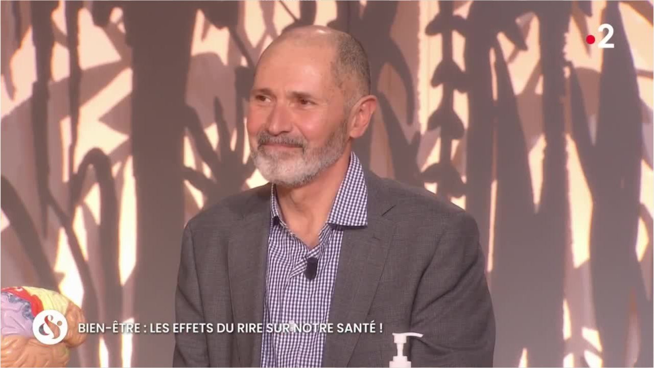 FEMME ACTUELLE - Chantal Ladesou : ce fou rire nerveux qui l'a mise mal à l'aise après la mort de son père
