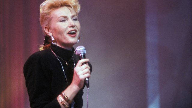 FEMME ACTUELLE - Christophe : la naissance de son fils ne l’a pas rapproché de son ex Michèle Torr