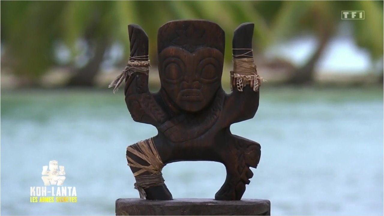 FEMME ACTUELLE - "Koh-Lanta" 2021 : cette chute d’une candidate qui a forcé Denis Brogniart à interrompre l'épreuve d'immunité