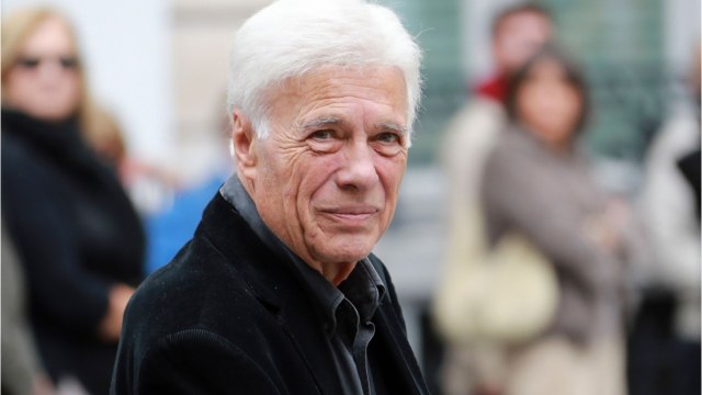 FEMME ACTUELLE - Victoria Bedos revient sur les derniers jours de son père Guy Bedos, mort du confinement