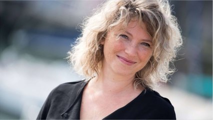 FEMME ACTUELLE - Cécile Bois ("Candice Renoir") touchée par la Covid-19 : ces symptômes avec lesquels elle vit depuis un an !