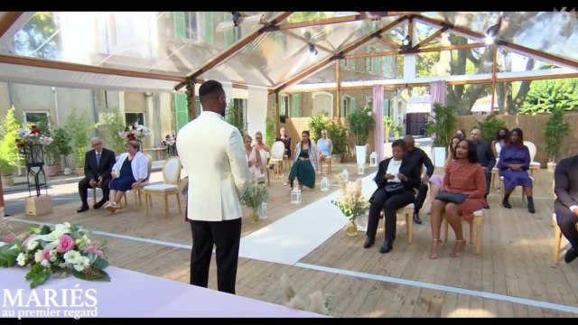 FEMME ACTUELLE - “Mariés au premier regard” : l’ambiance glaciale entre deux belles-familles amuse les téléspectateurs