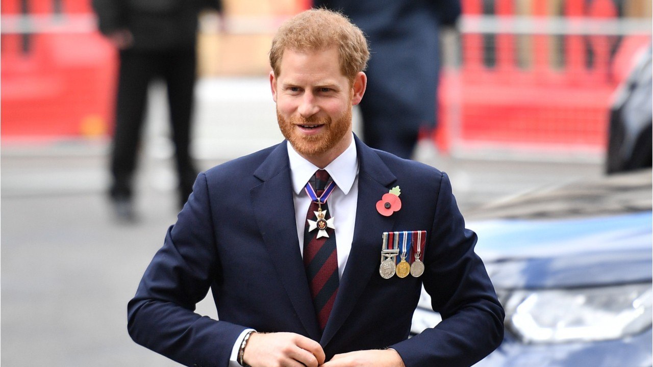 FEMME ACTUELLE - "The Crown" : que pense vraiment le prince Harry de la série Netflix sur sa famille ?