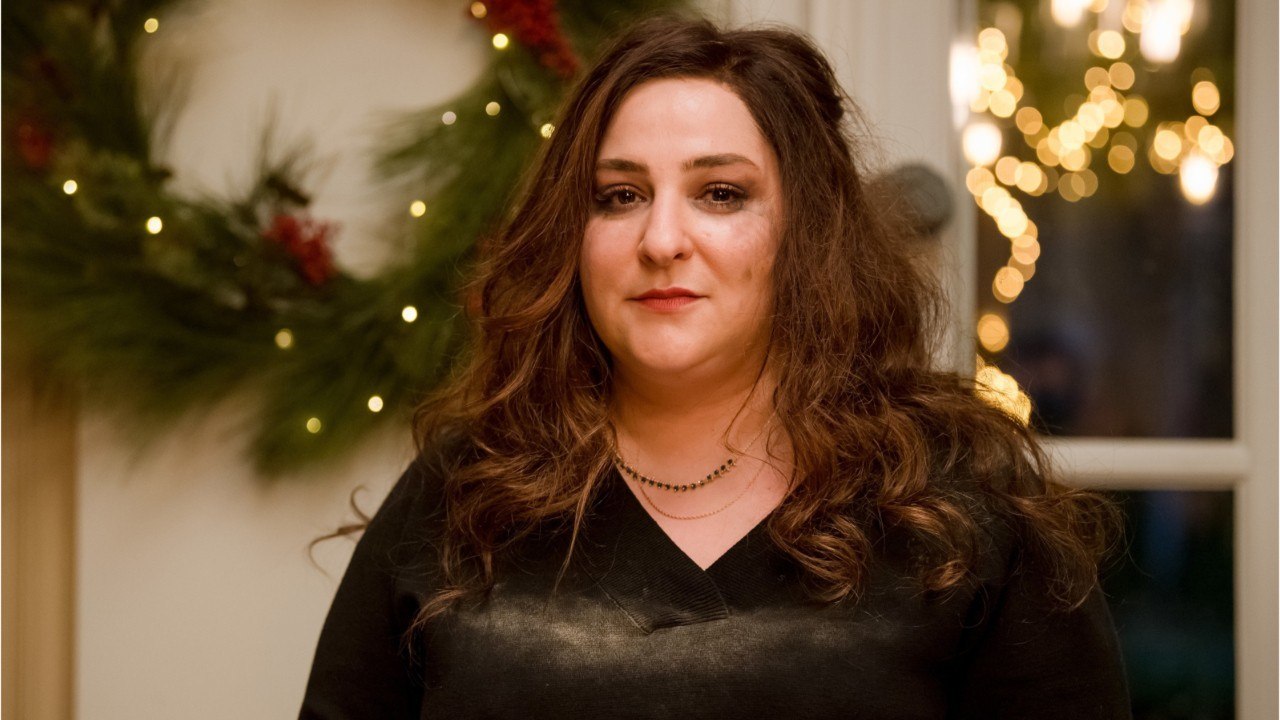 FEMME ACTUELLE - “Points de suture, perte du tympan…” : Marilou Berry dénonce les violences commises par Richard Berry sur la mère de Coline, Catherine Hiegel