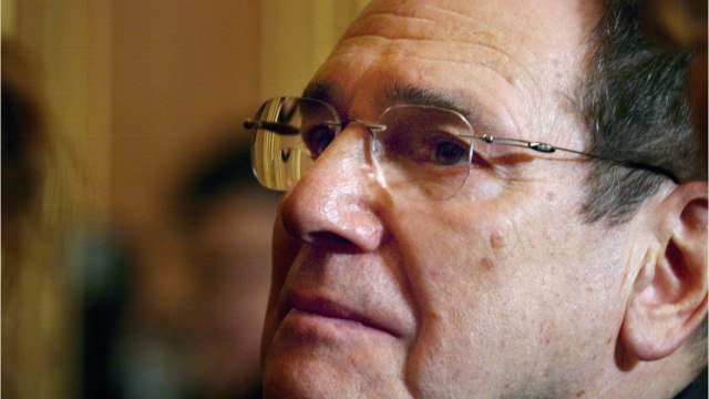 FEMME ACTUELLE - Hommage à Robert Hossein : Brigitte Macron, sa veuve Candice Patou, Mélanie Page... les personnalités réunies pour un dernier adieu