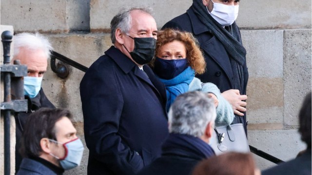 FEMME ACTUELLE - Obsèques de Marielle de Sarnez : François Bayrou, Edouard Philippe, Anne Hidalgo... les adieux déchirants