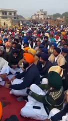 ਜ਼ਿਲ੍ਹਾ ਪ੍ਰਧਾਨ ਯੂਥ ਅਕਾਲੀ ਦਲ ਮਲੋਟ ਲੱਪੀ ਈਨਾਖੇੜਾ  ਟਰਾਂਸਪੋਰਟ ਮੰਤਰੀ  ਰਾਜਾ ਵੜਿੰਗ ਨੂੰ ਸਿੱਧਾ ਈ ਹੋ ਗਿਆ ਸੁਣਿਓ ਜ਼ਰਾ