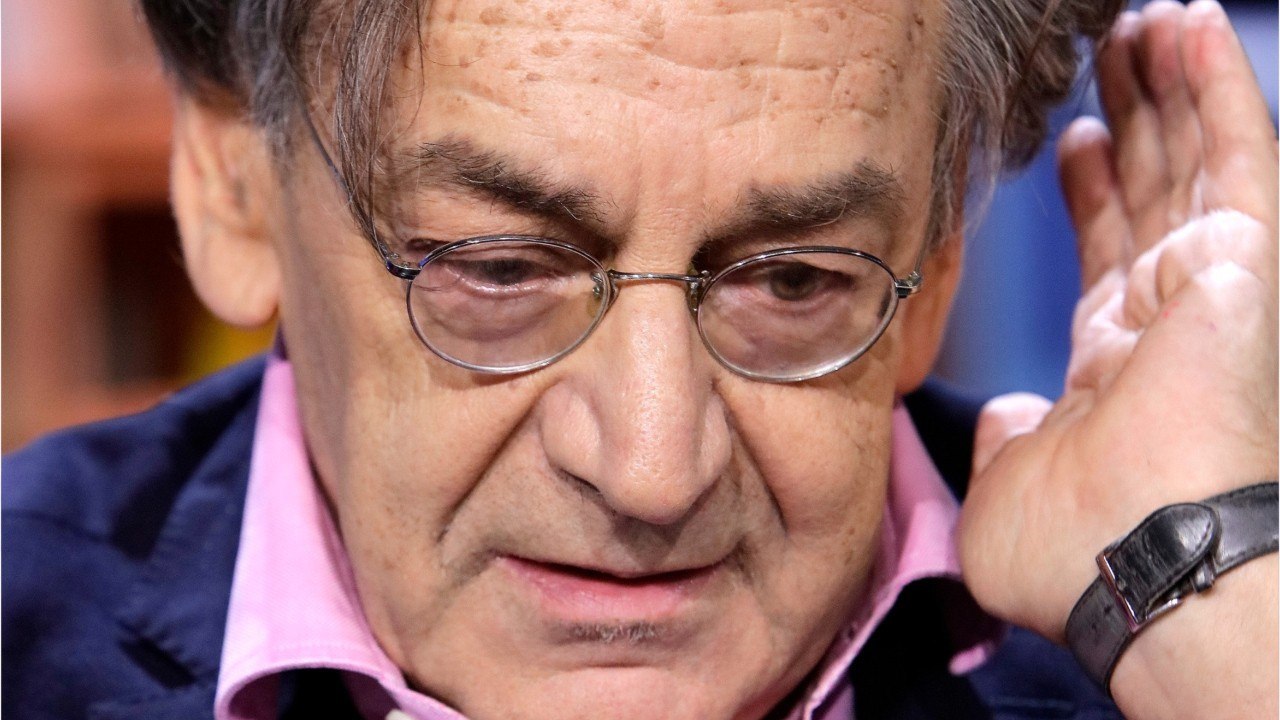 FEMME ACTUELLE - Alain Finkielkraut : qui est sa femme depuis 30 ans, Sylvie Topaloff ?