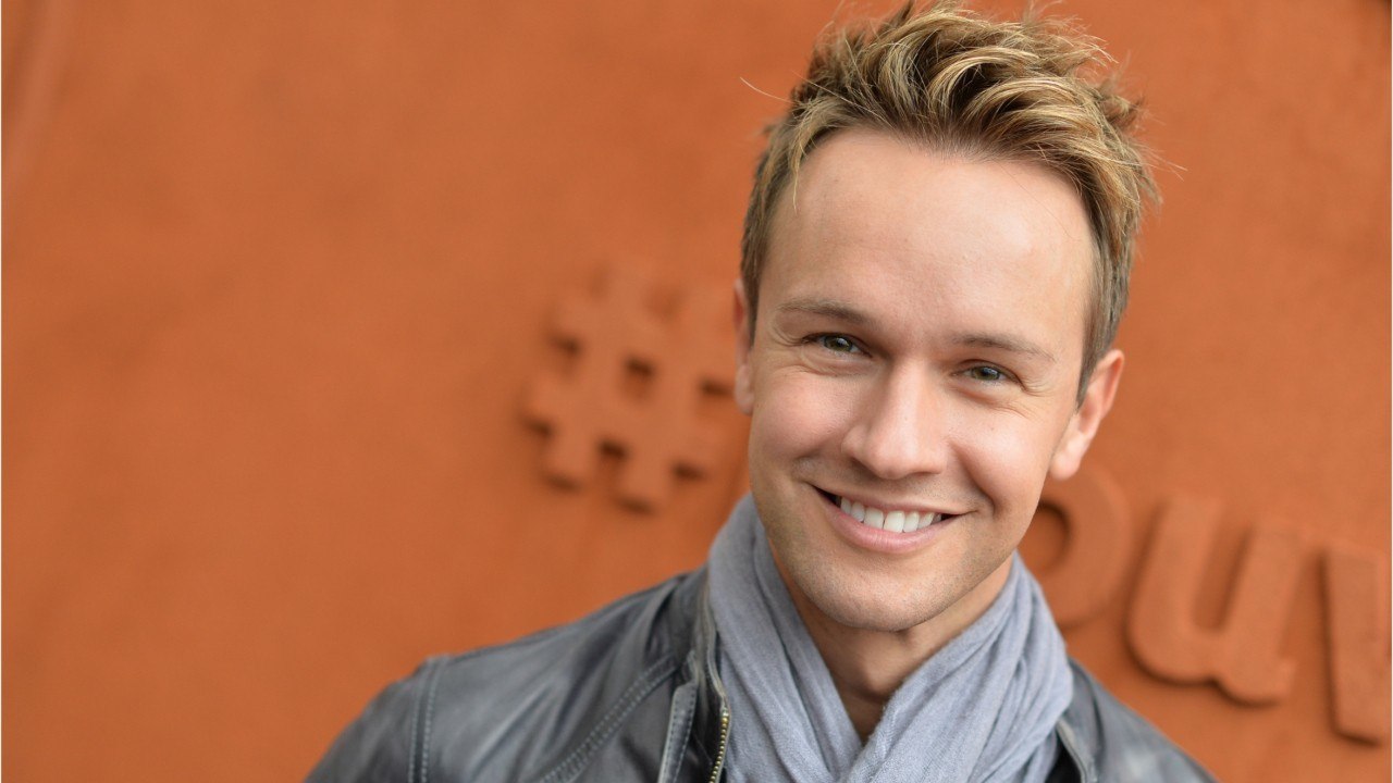 FEMME ACTUELLE - Cyril Féraud partage les photos de ses vacances de rêves en Guadeloupe… ses fans sont conquis !