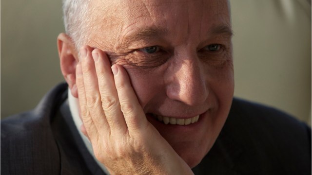 FEMME ACTUELLE - Vaccin Covid-19 : François Berléand se porte volontaire