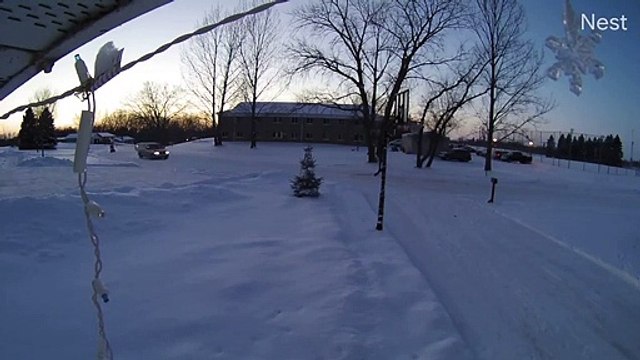 Une moto-neige perd son conducteur et finit très mal