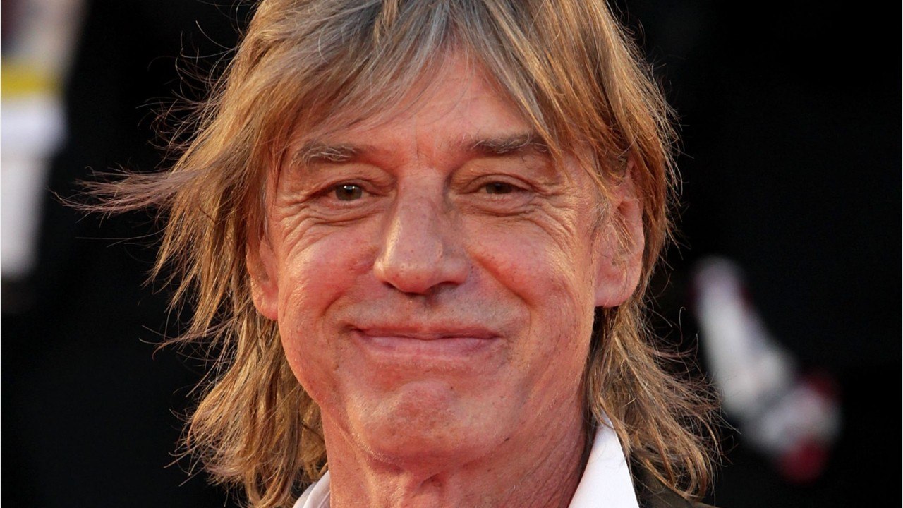 FEMME ACTUELLE - Jean-Louis Aubert : cette lourde opération du cœur qui a failli lui coûter la vie