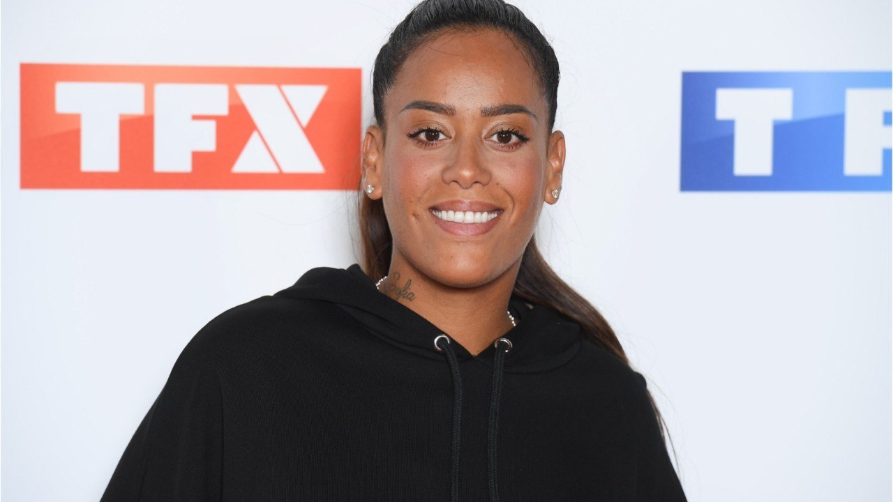 FEMME ACTUELLE - Amel Bent déboussolée ? Elle raconte "la honte" qu’elle a vécue avec ses filles