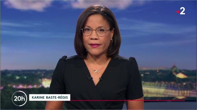 FEMME ACTUELLE - Karine Baste-Regis : “MXM”, que signifie le tatouage qu’elle porte sur le bras ?